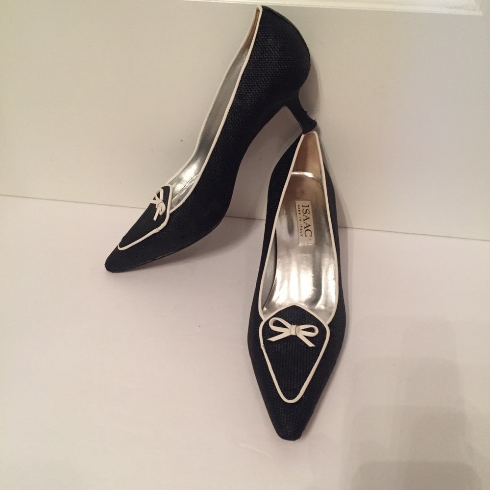 ISAAC MIZRAHI SHOES HEELS BLACK WHITE POINTED TOE ITALY Size 8